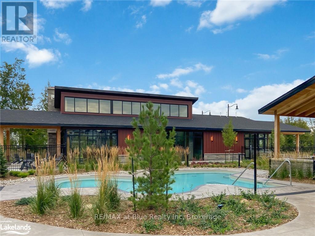 364 Yellow Birch Crescent, Blue Mountains, ON - Outdoor With In Ground Pool