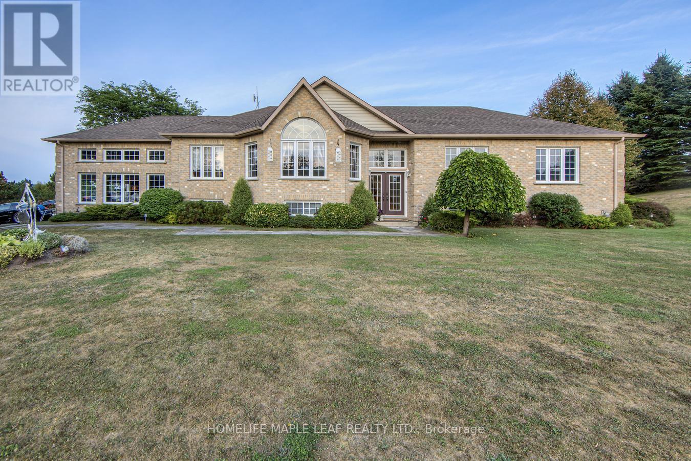 32 Mountainview Road, Mulmur, ON - Outdoor With Facade