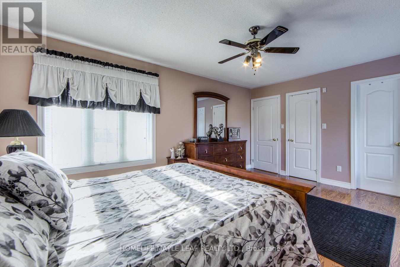 32 Mountainview Road, Mulmur, ON - Indoor Photo Showing Bedroom