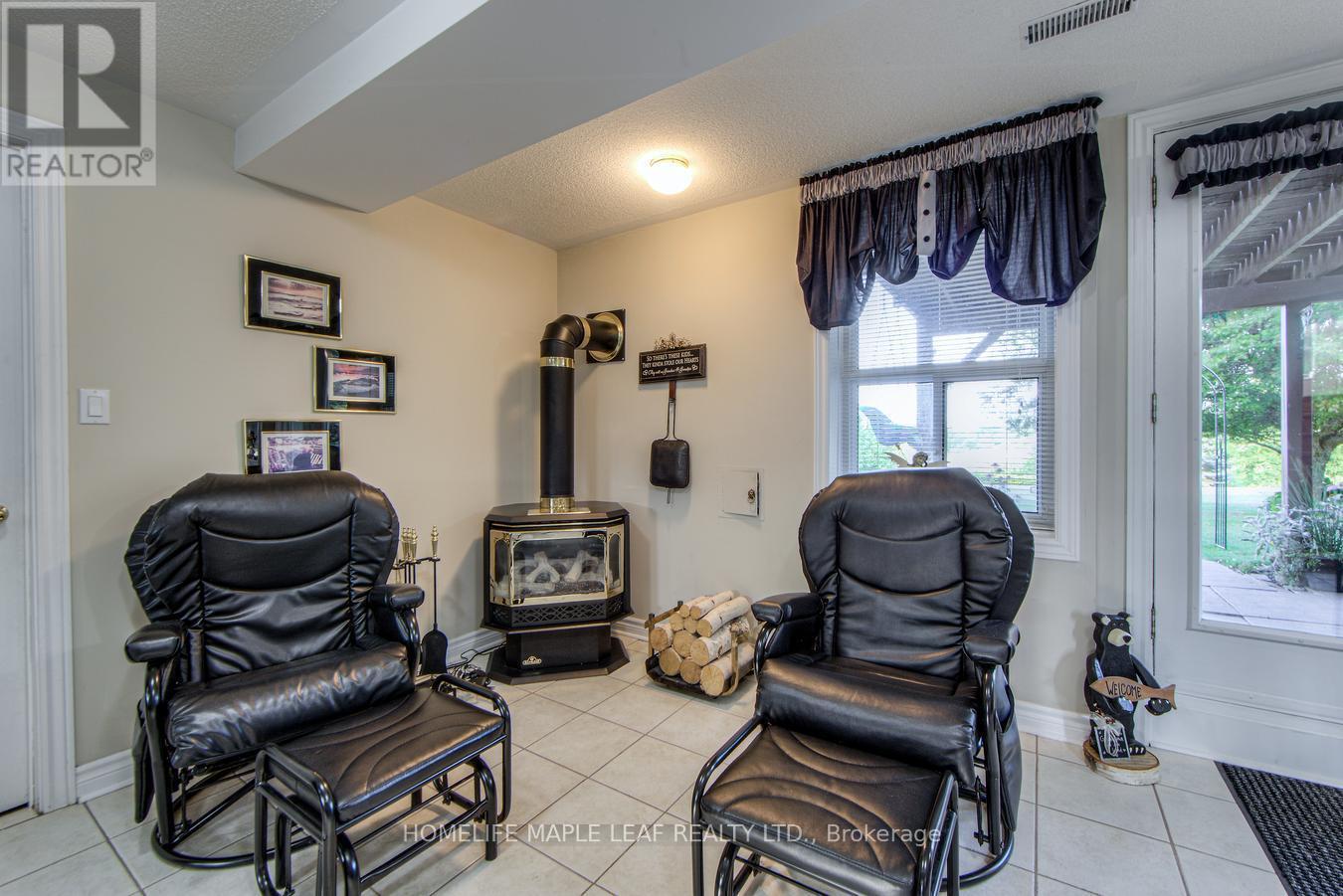 32 Mountainview Road, Mulmur, ON - Indoor With Fireplace