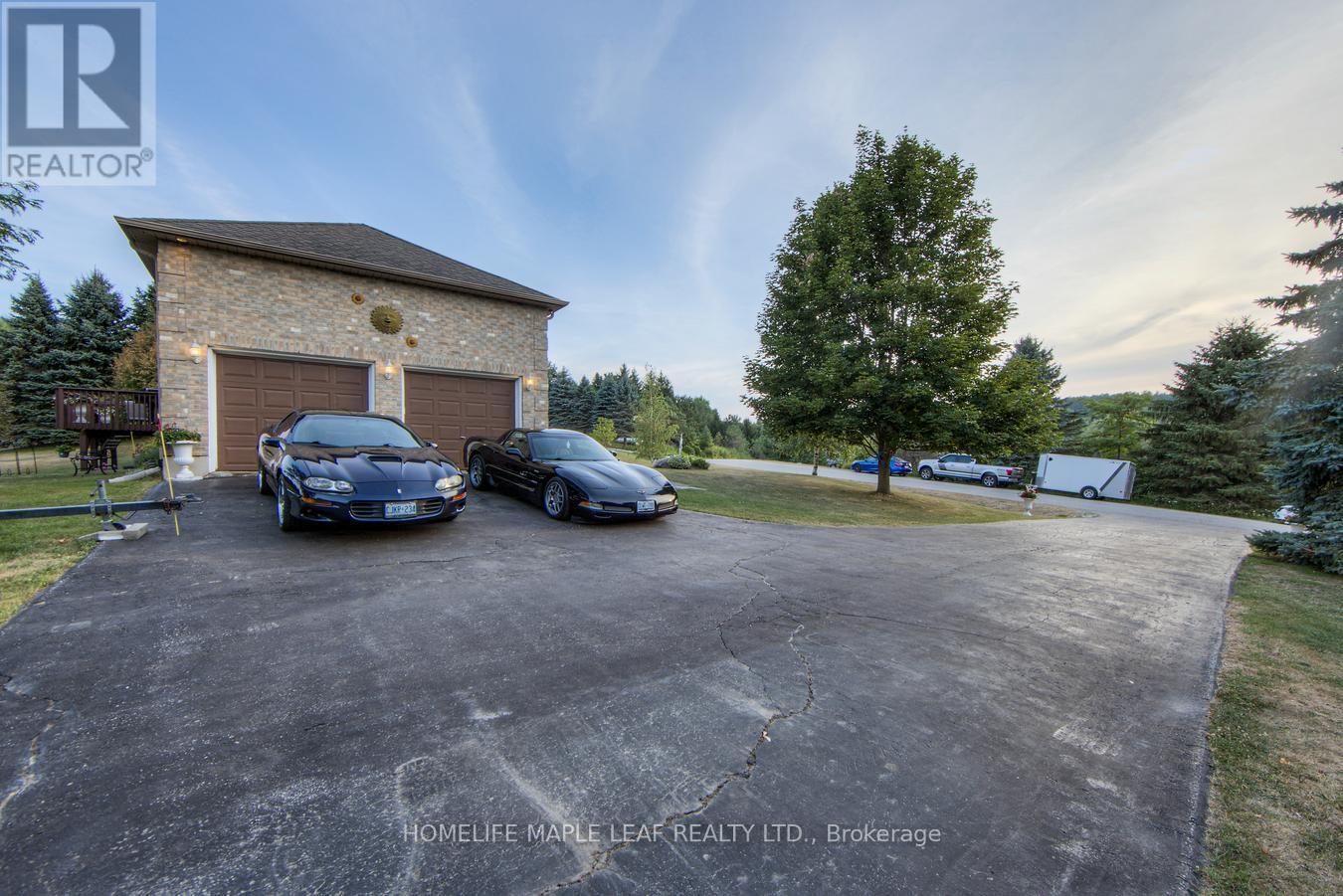 32 Mountainview Road, Mulmur, ON - Outdoor