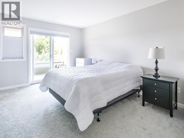 202-4685 Joyce Ave, Powell River, BC - Indoor Photo Showing Bedroom