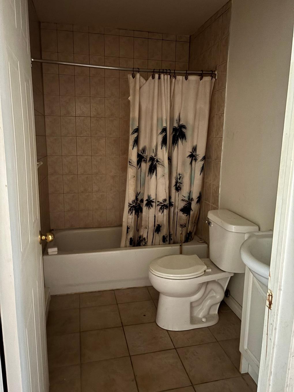 Bathroom - 202-400 Rue De Frontenac, Berthierville, QC - Indoor Photo Showing Bathroom