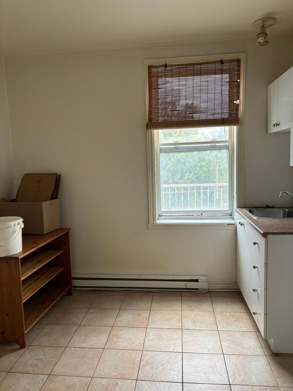 Kitchen - 202-400 Rue De Frontenac, Berthierville, QC - Indoor