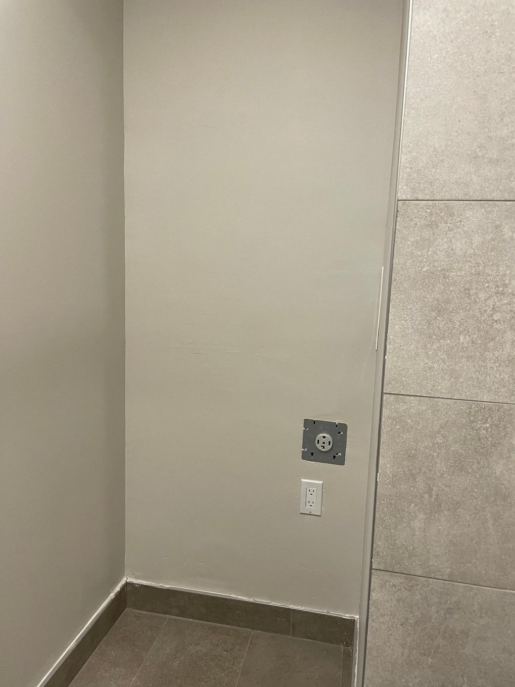 Laundry room - 6-6915 Boul. De L'Acadie, Montréal (Villeray/Saint-Michel/Parc-Extension), QC - Indoor