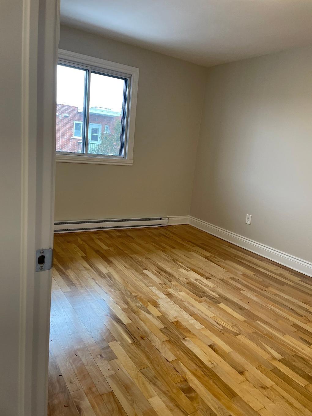 Bedroom - 6-6915 Boul. De L'Acadie, Montréal (Villeray/Saint-Michel/Parc-Extension), QC - Indoor Photo Showing Other Room