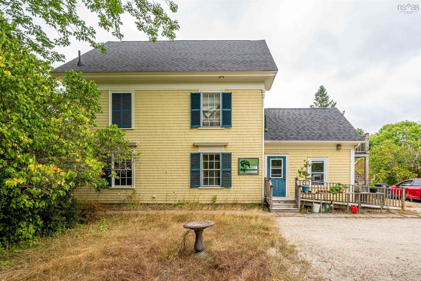424 Main Street, Mahone Bay, NS
