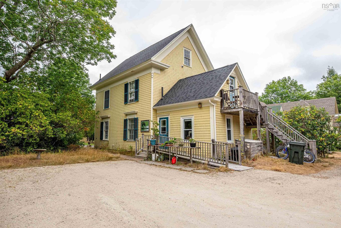 424 Main Street, Mahone Bay, NS