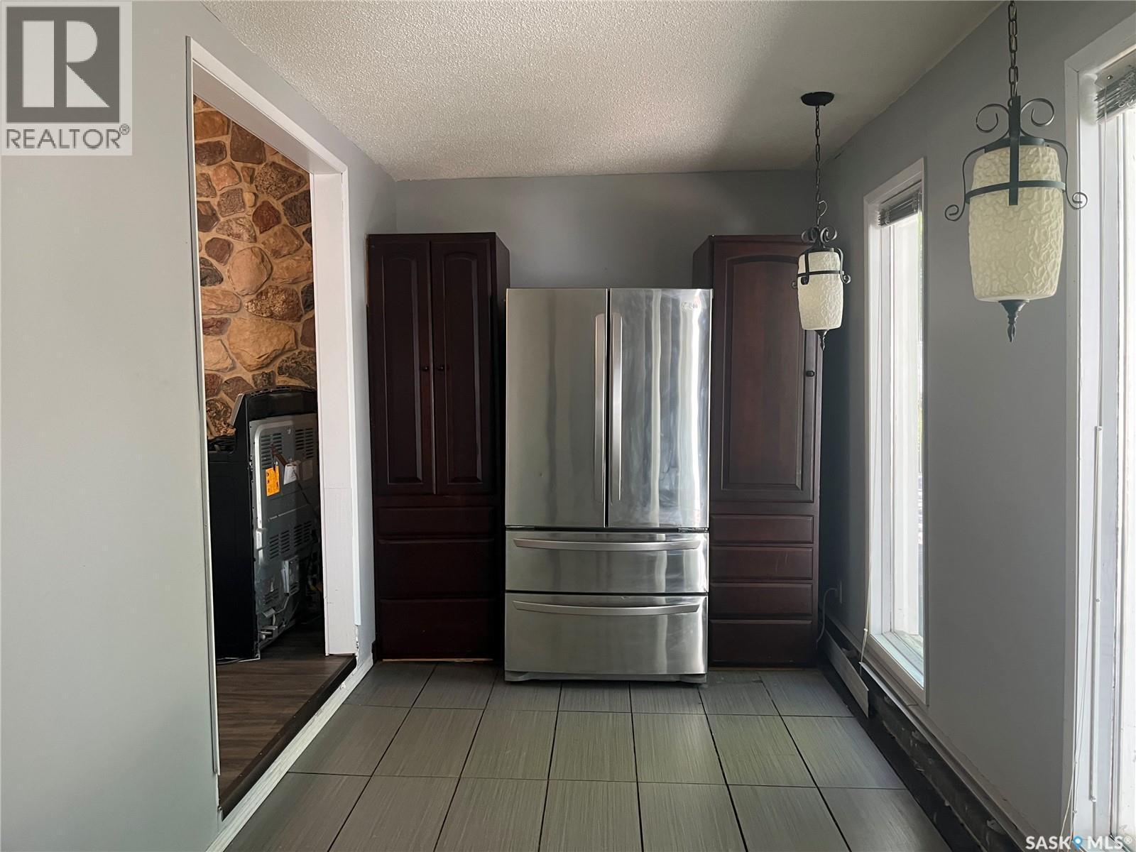 133 Halifax Street N, Regina, SK - Indoor Photo Showing Other Room