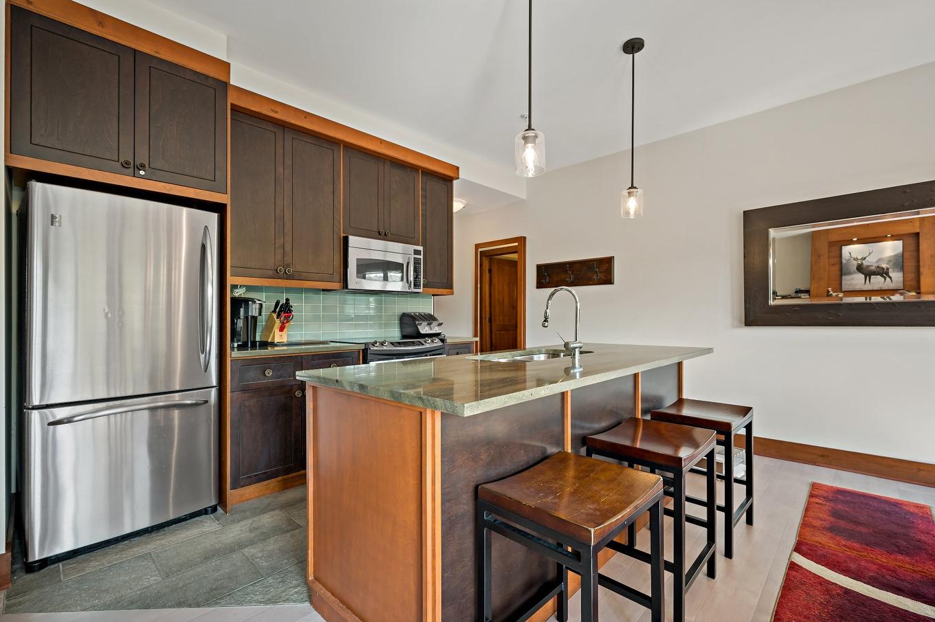 Kitchen - 6-1520 Ch. Du Versant-Soleil, Mont-Tremblant, QC - Indoor Photo Showing Kitchen