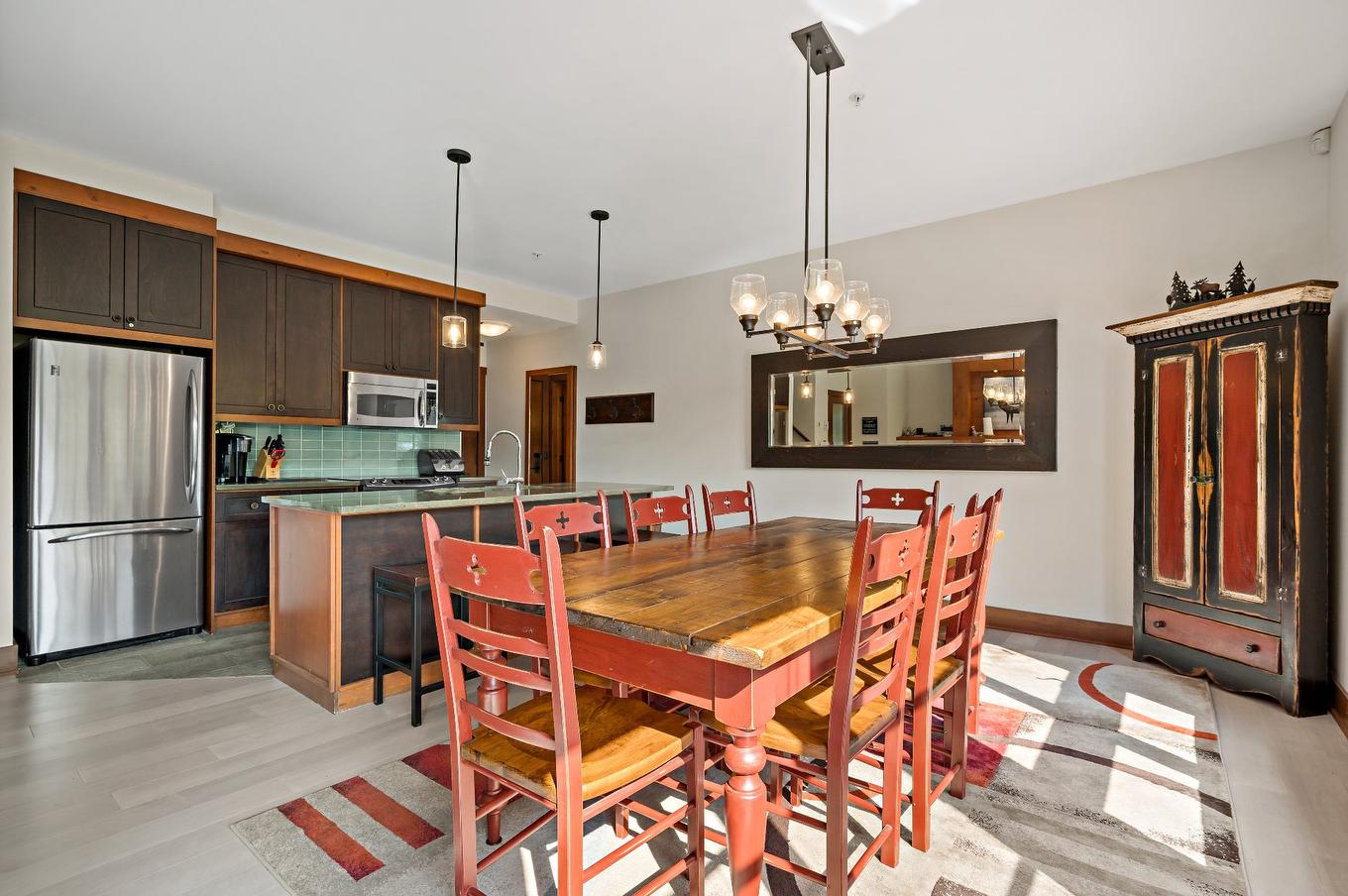 Dining room - 6-1520 Ch. Du Versant-Soleil, Mont-Tremblant, QC - Indoor