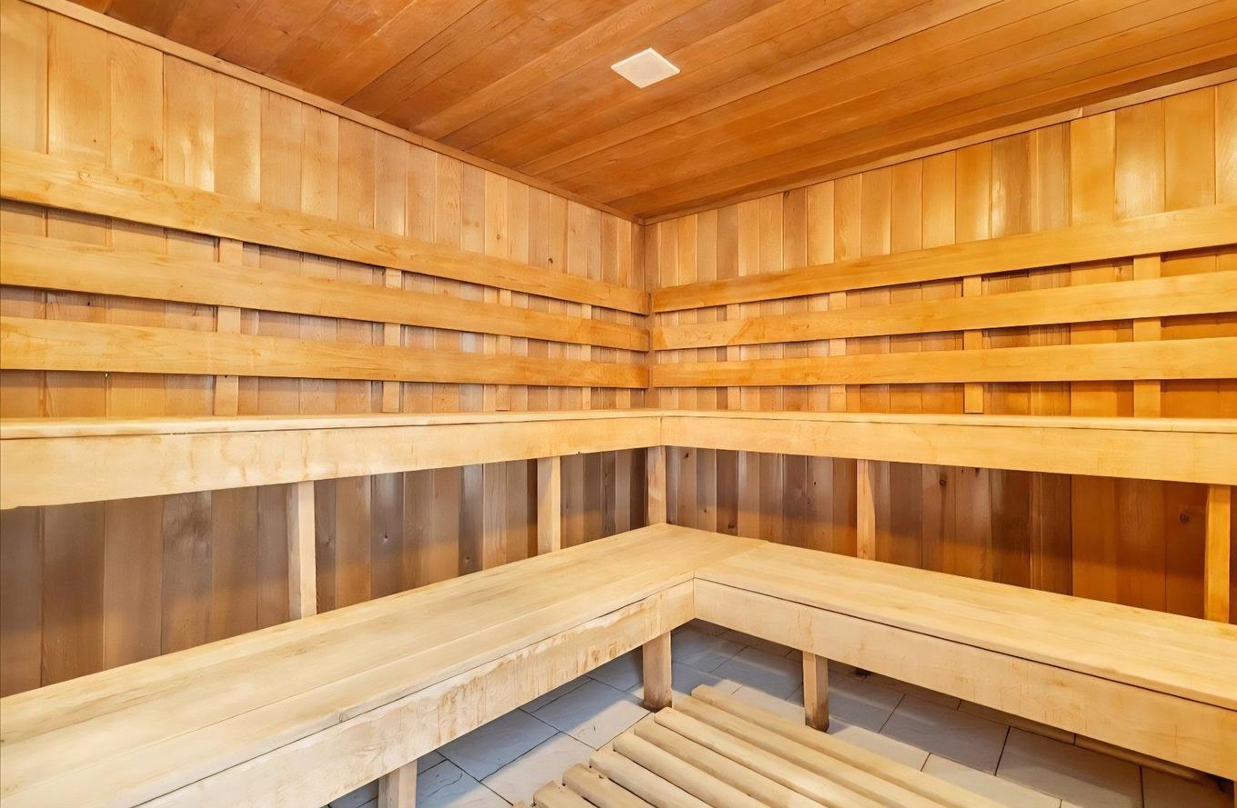 Sauna - 205-200 Av. Des Sommets, Montréal (Verdun/Île-Des-Soeurs), QC - Indoor Photo Showing Other Room