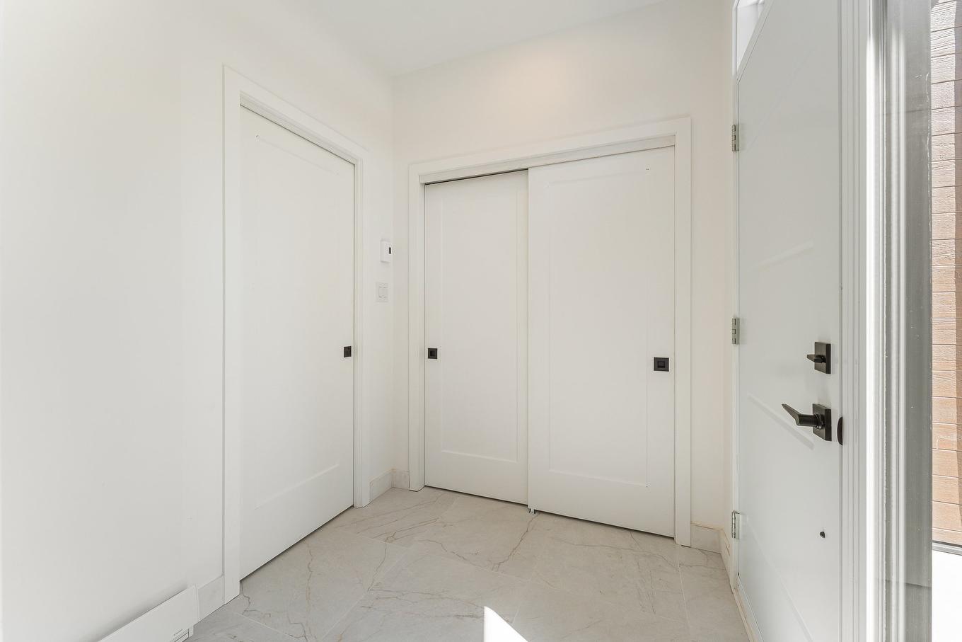 Hall d'entrée/Vestibule - 410 Ch. Southière, Magog, QC - Indoor Photo Showing Other Room