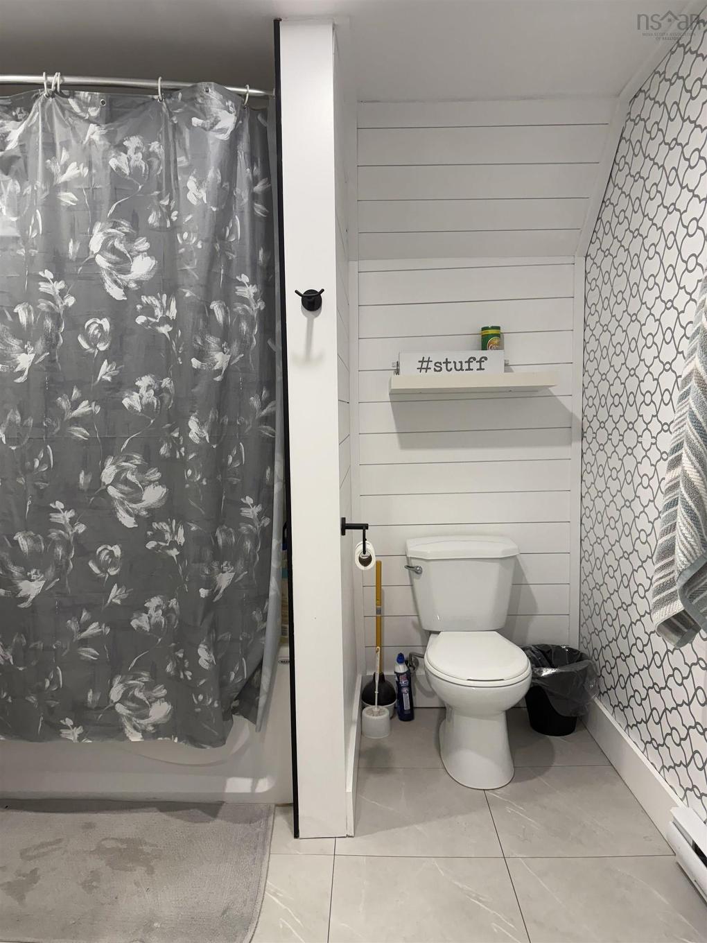 1044 Highway 335, Middle West Pubnico, NS