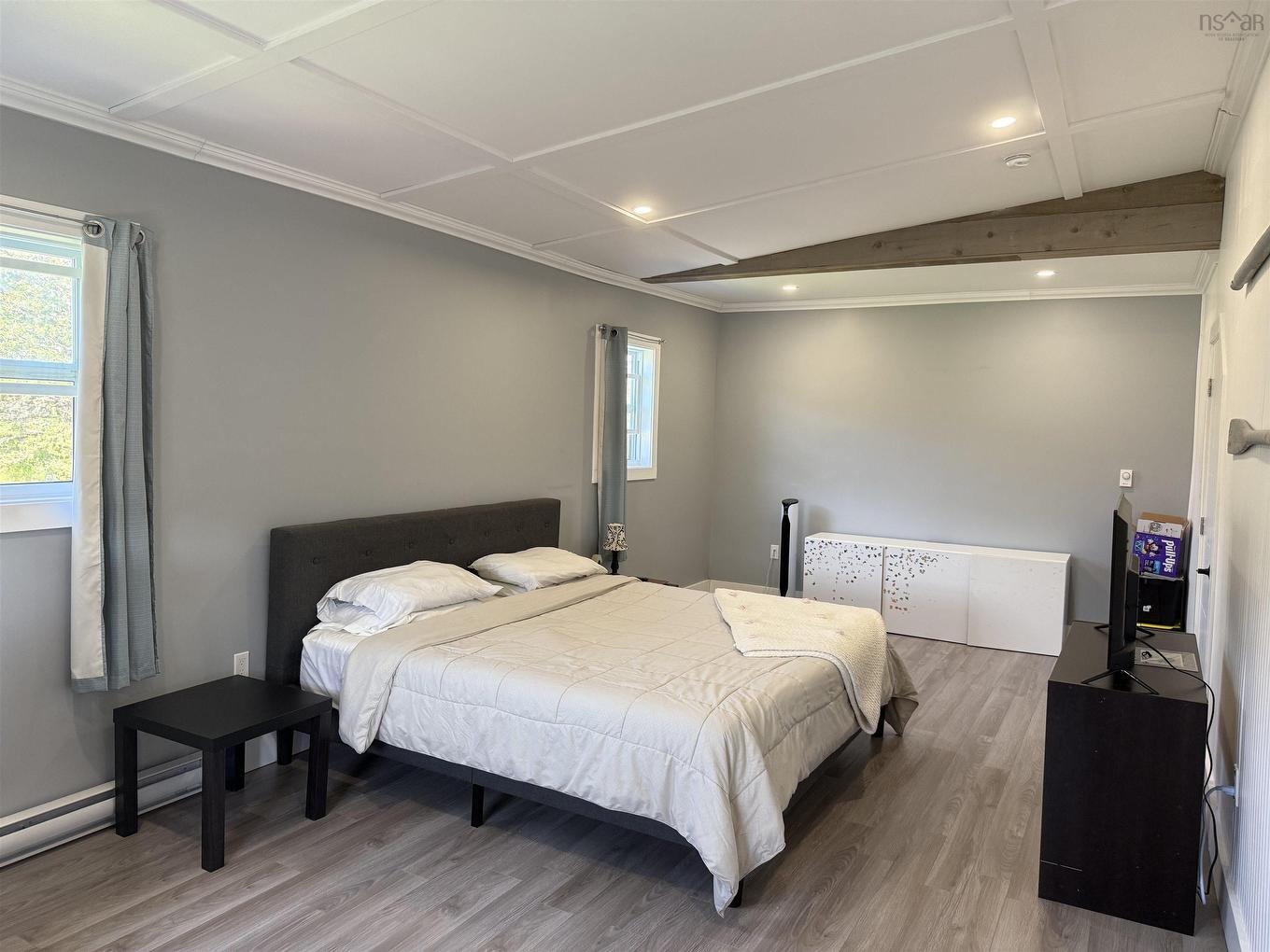 1044 Highway 335, Middle West Pubnico, NS