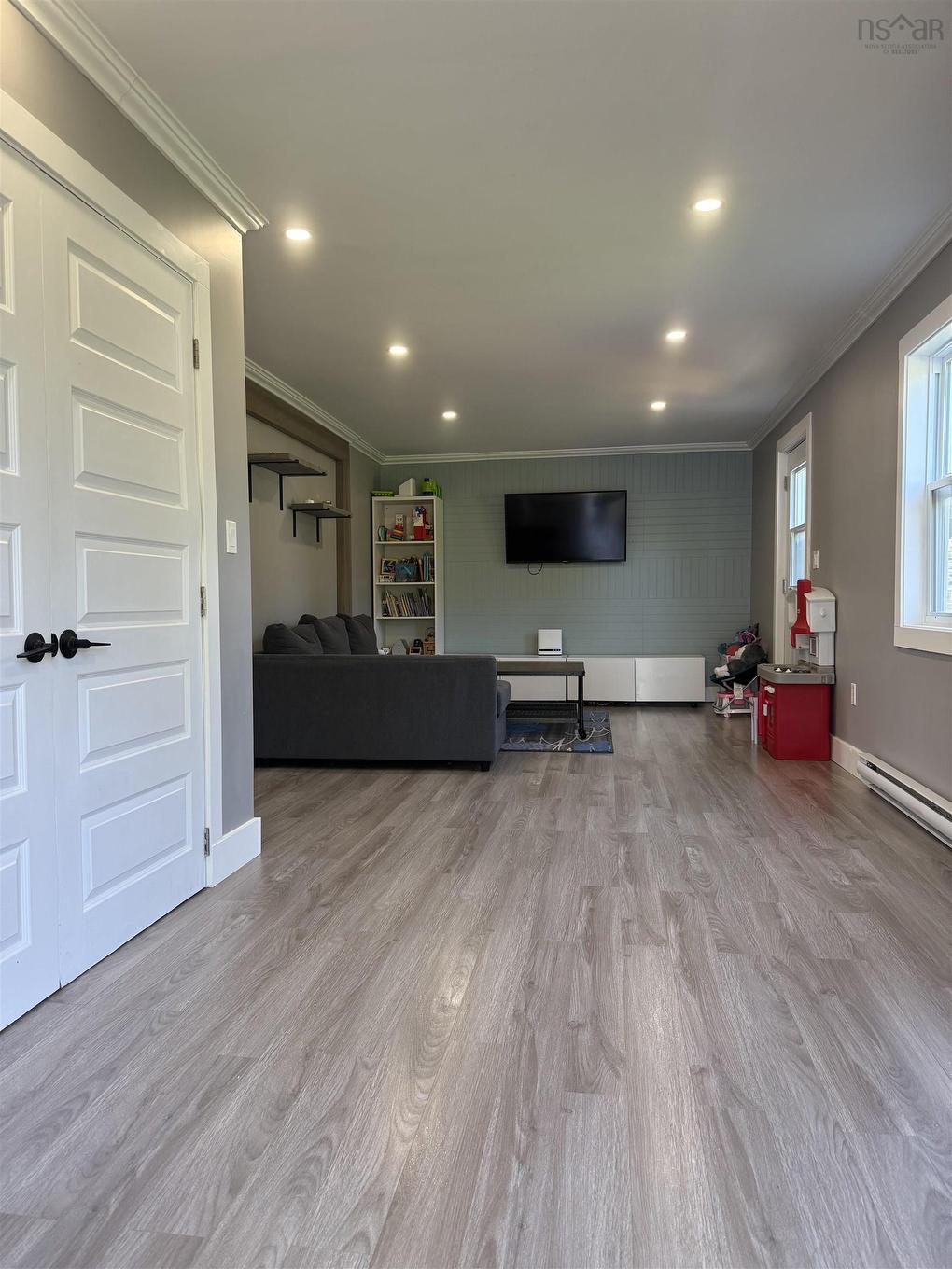 1044 Highway 335, Middle West Pubnico, NS