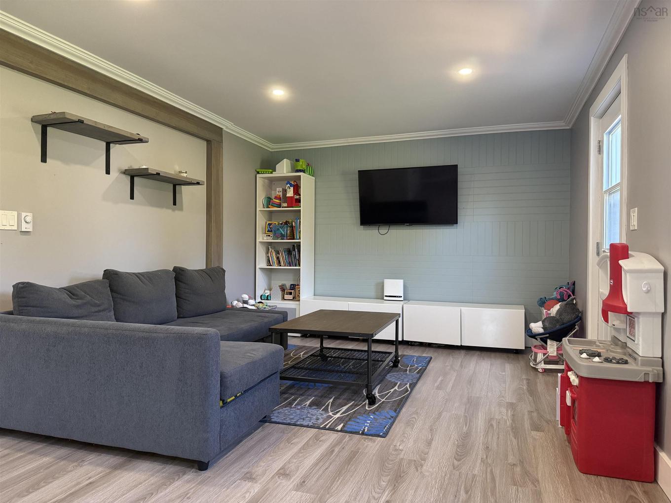 1044 Highway 335, Middle West Pubnico, NS