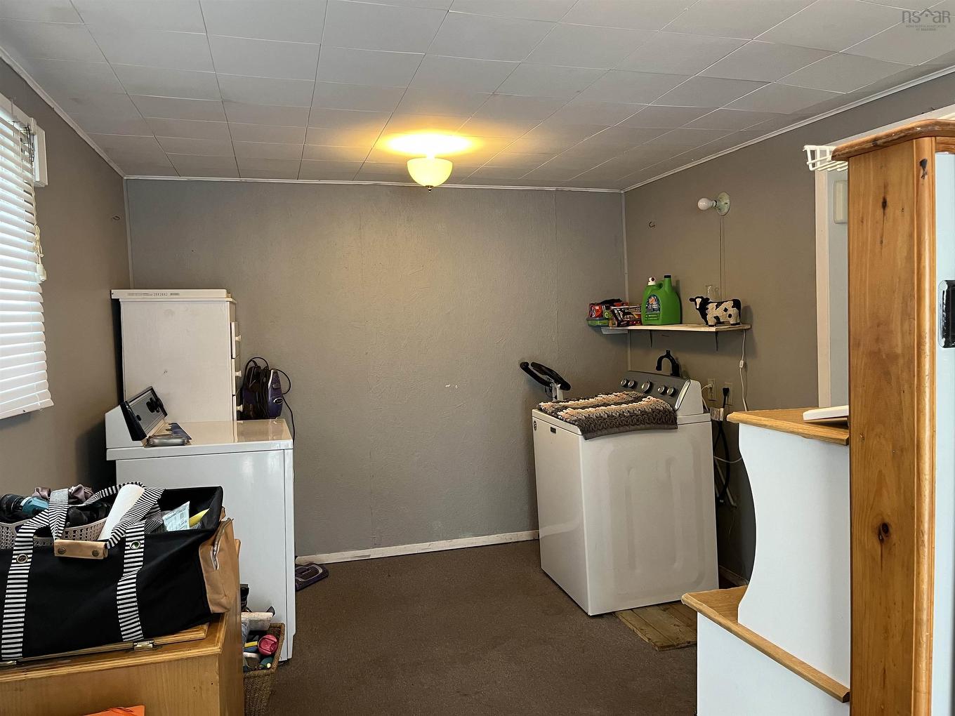 607 Highway 2, Lower Five Islands, NS