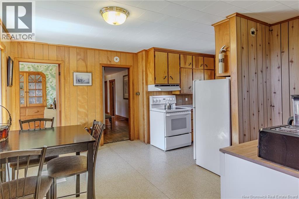 639 Main Street, Beaver Harbour, NB - Indoor Photo Showing Kitchen