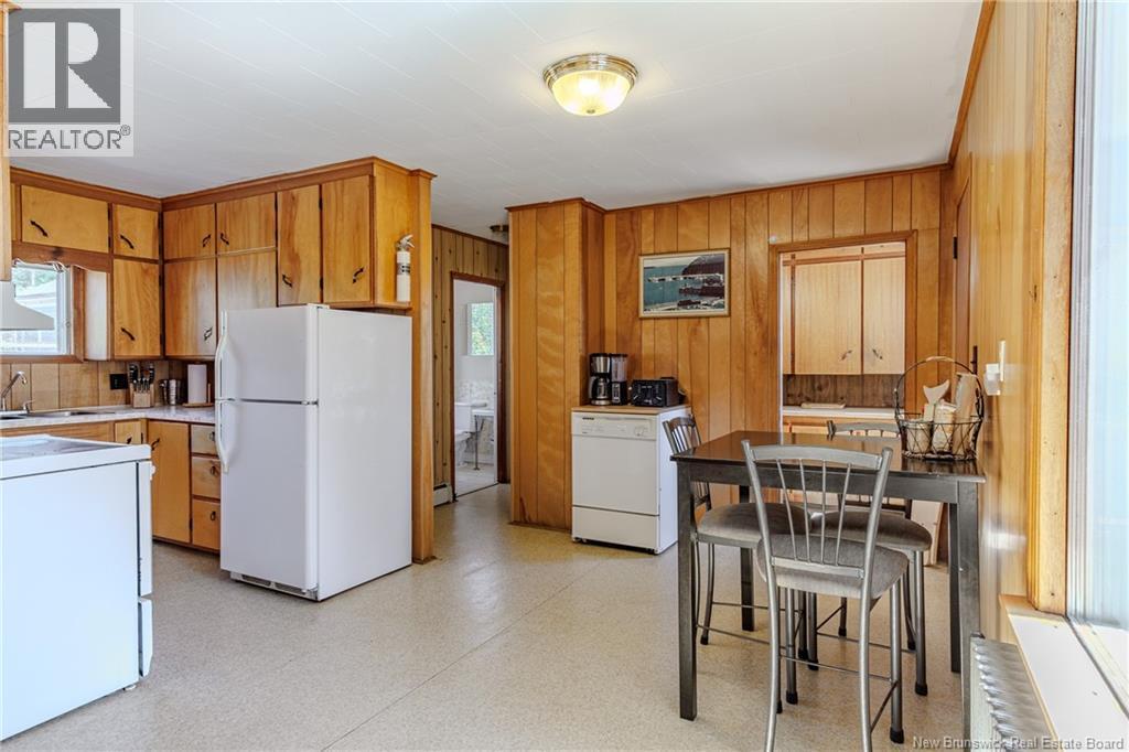 639 Main Street, Beaver Harbour, NB - Indoor Photo Showing Kitchen