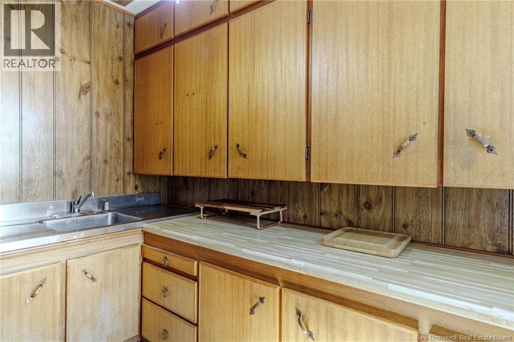 639 Main Street, Beaver Harbour, NB - Indoor Photo Showing Kitchen