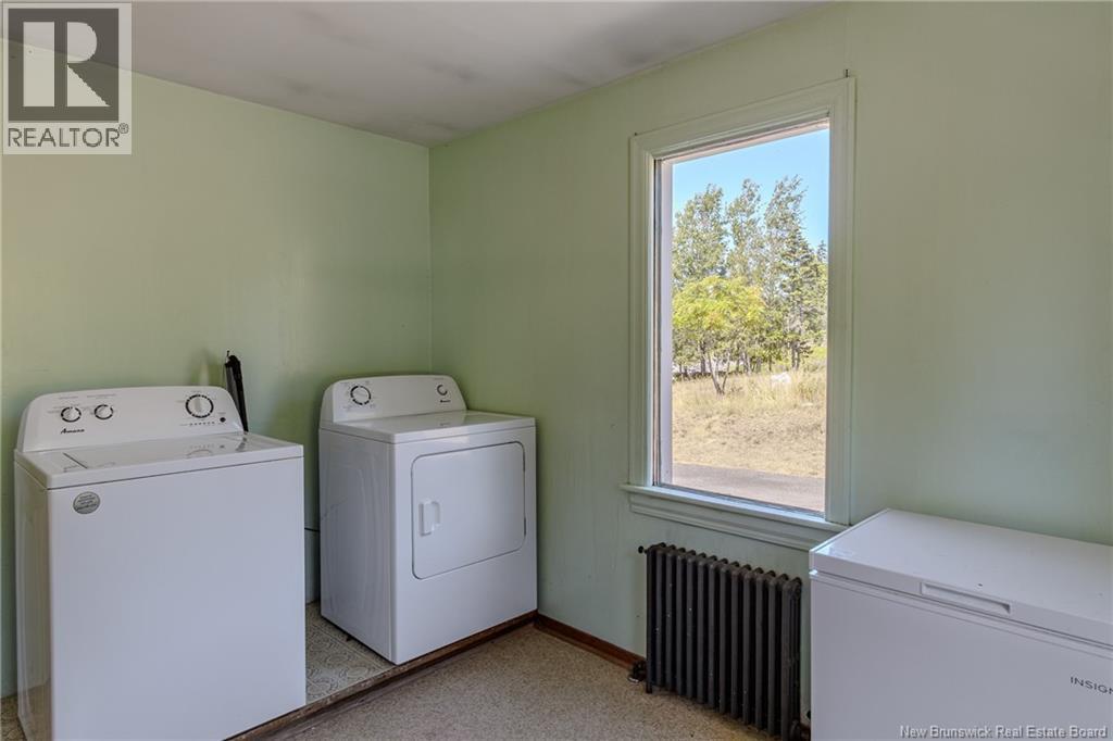 639 Main Street, Beaver Harbour, NB - Indoor Photo Showing Laundry Room