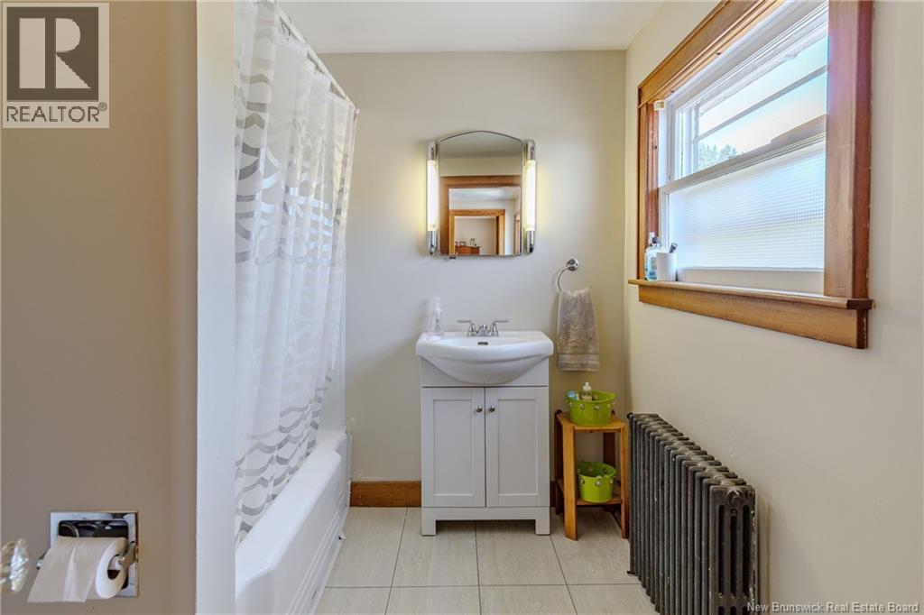 639 Main Street, Beaver Harbour, NB - Indoor Photo Showing Bathroom