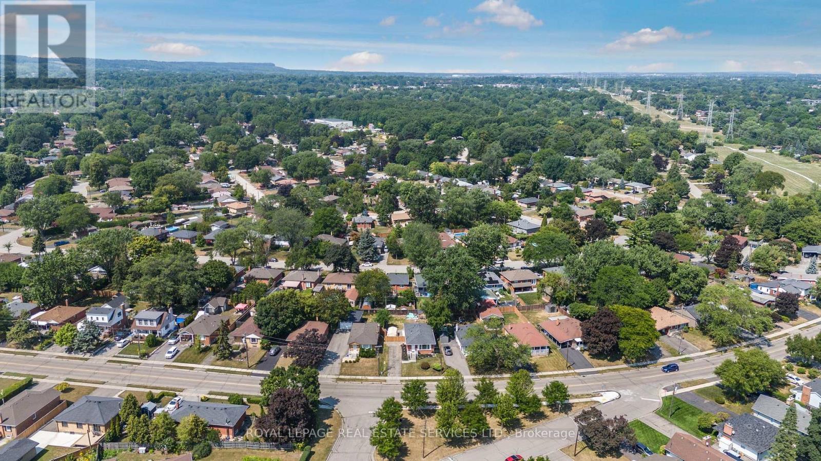 2143 Mountainside Drive, Burlington, ON - Outdoor With View