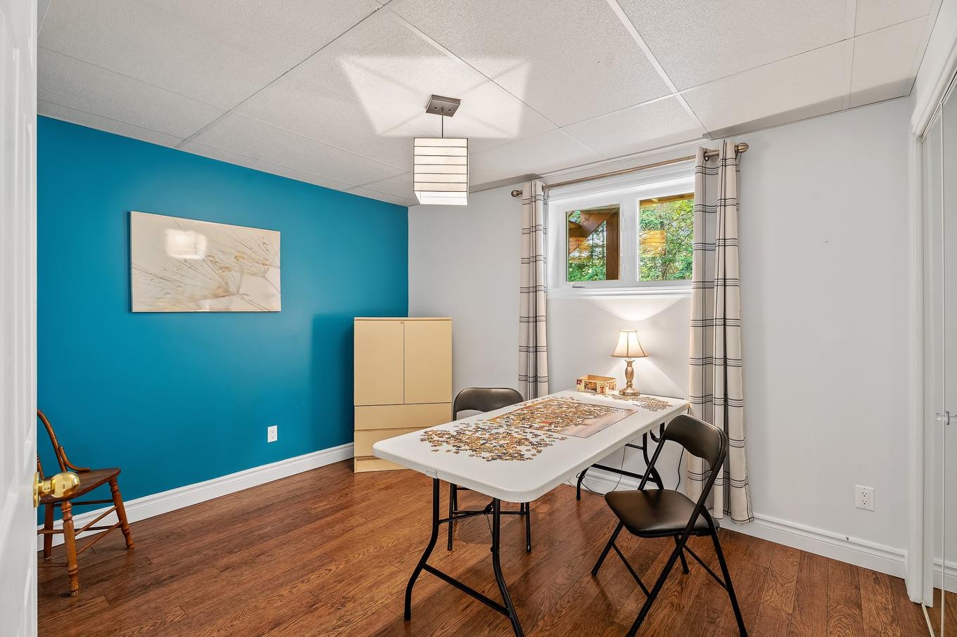 Office - 1566 Rue Monette, Val-David, QC - Indoor