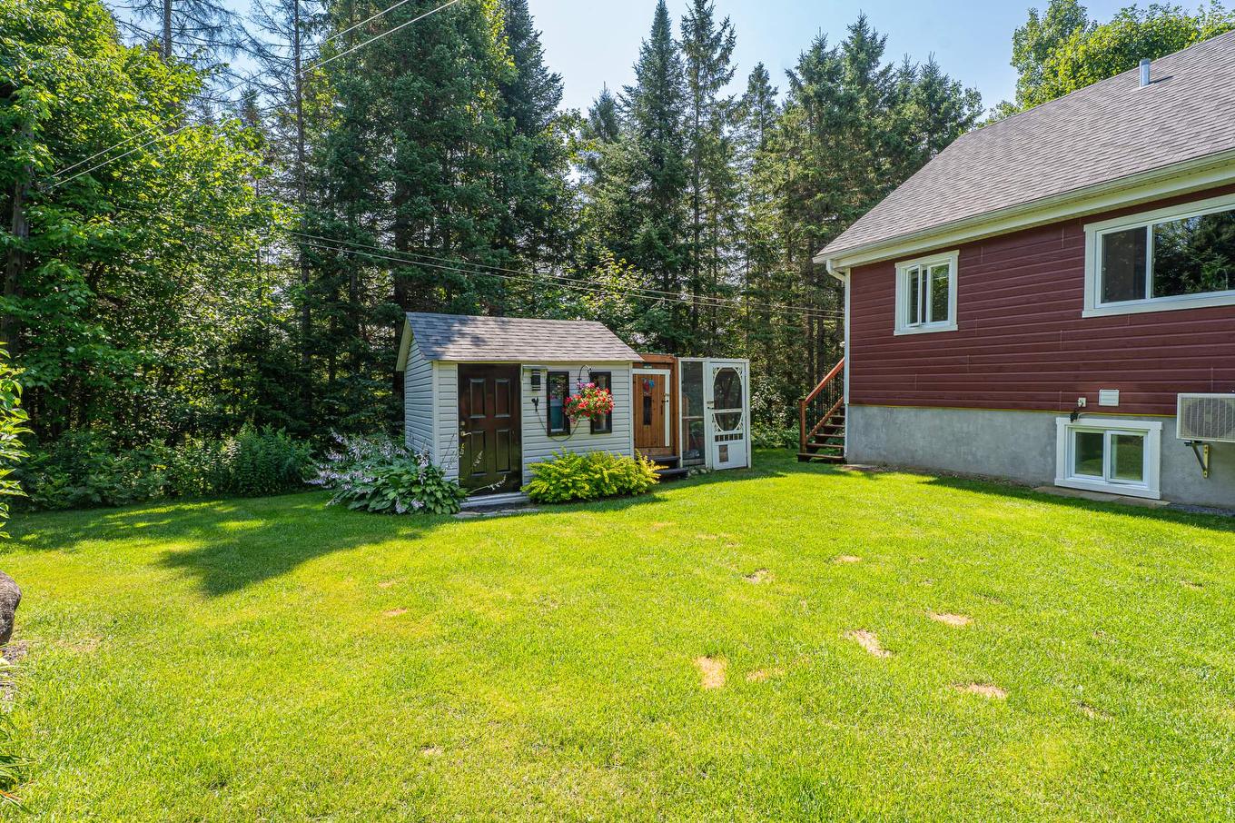 Shed - 1566 Rue Monette, Val-David, QC - Outdoor