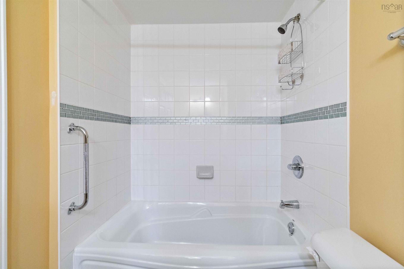 Unit 101 476 Main Street, Mahone Bay, NS