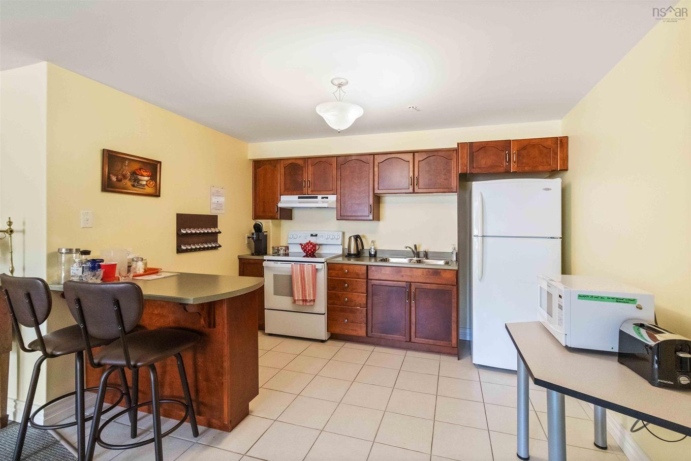 Unit 101 476 Main Street, Mahone Bay, NS