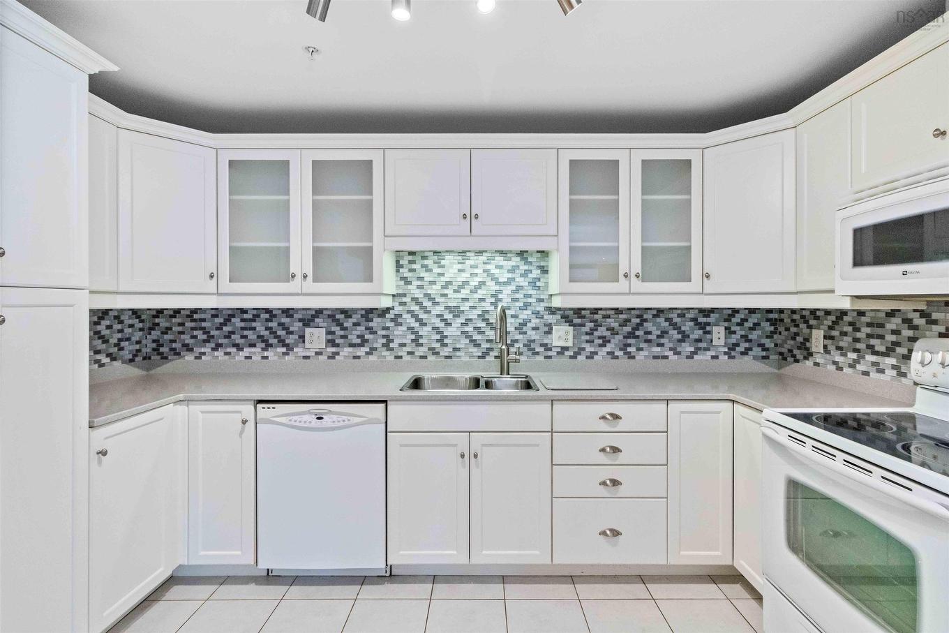 Unit 101 476 Main Street, Mahone Bay, NS