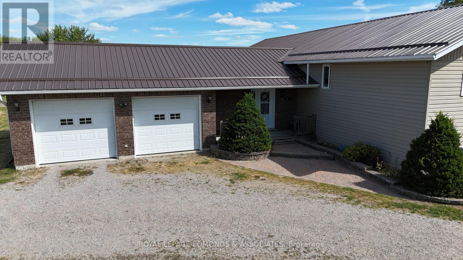 1388 Bromley Line E, Whitewater Region, ON