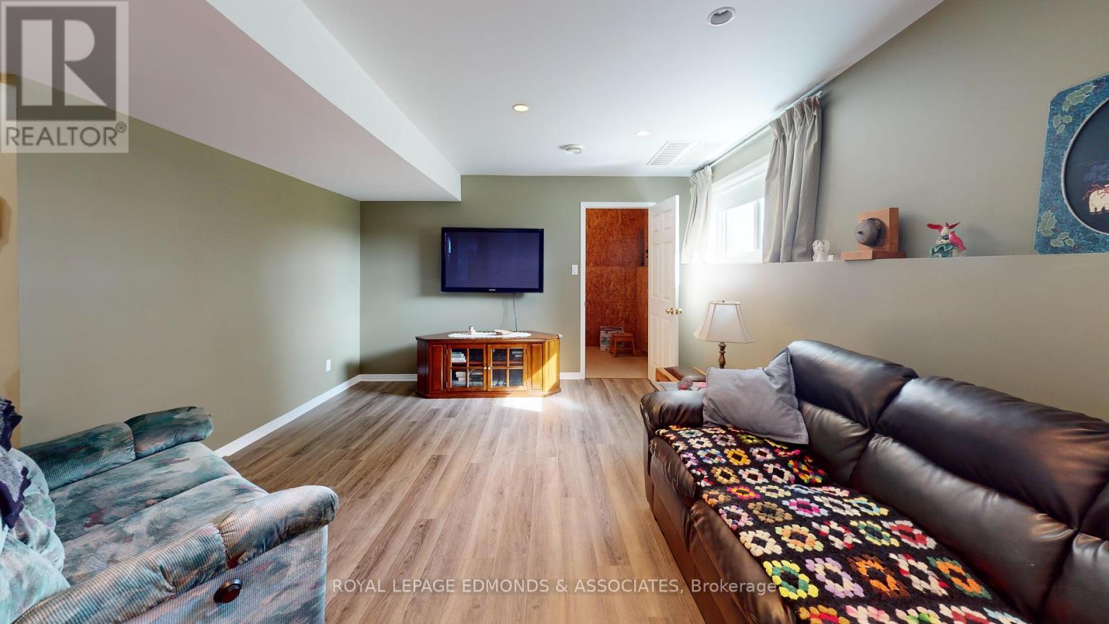 1388 Bromley Line E, Whitewater Region, ON