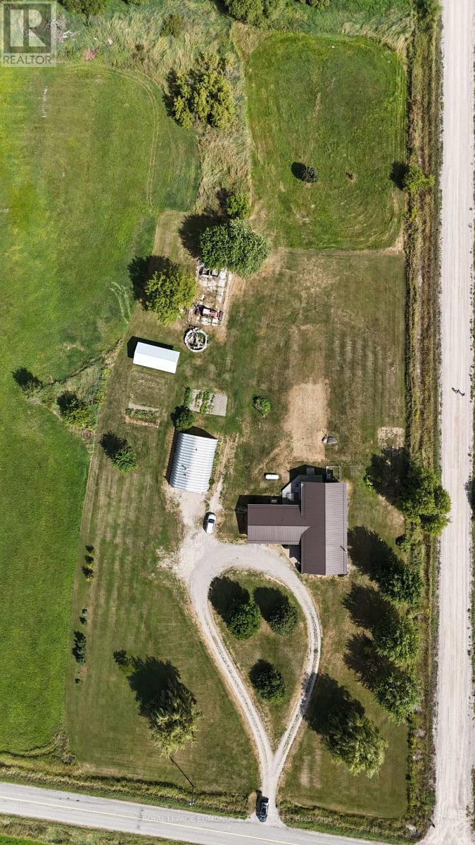 1388 Bromley Line E, Whitewater Region, ON