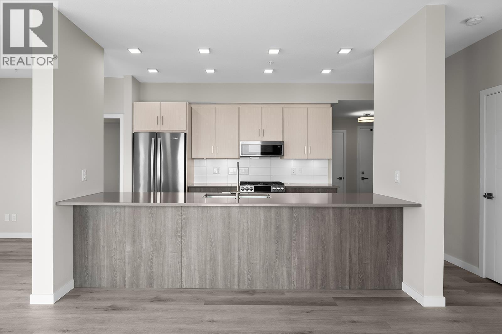 2301 Carrington Road Unit# 219, West Kelowna, BC - Indoor Photo Showing Kitchen With Stainless Steel Kitchen