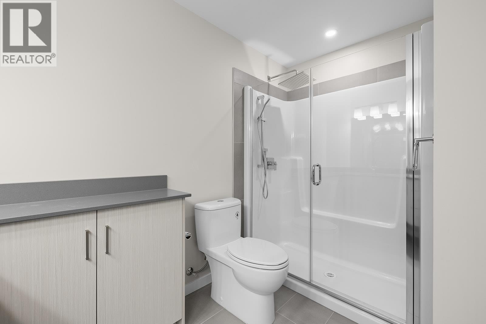 2301 Carrington Road Unit# 219, West Kelowna, BC - Indoor Photo Showing Bathroom