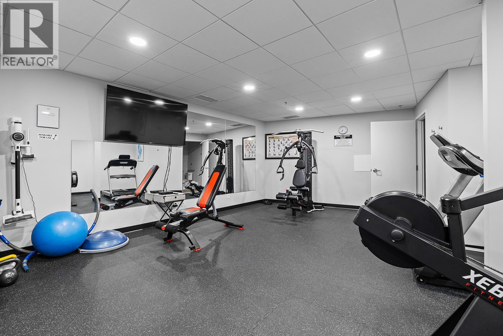 2301 Carrington Road Unit# 219, West Kelowna, BC - Indoor Photo Showing Gym Room