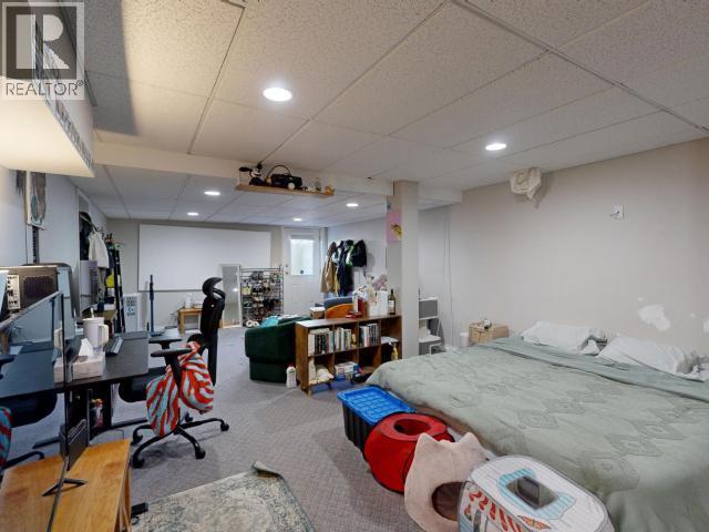 3396 Cariboo Ave, Powell River, BC - Indoor