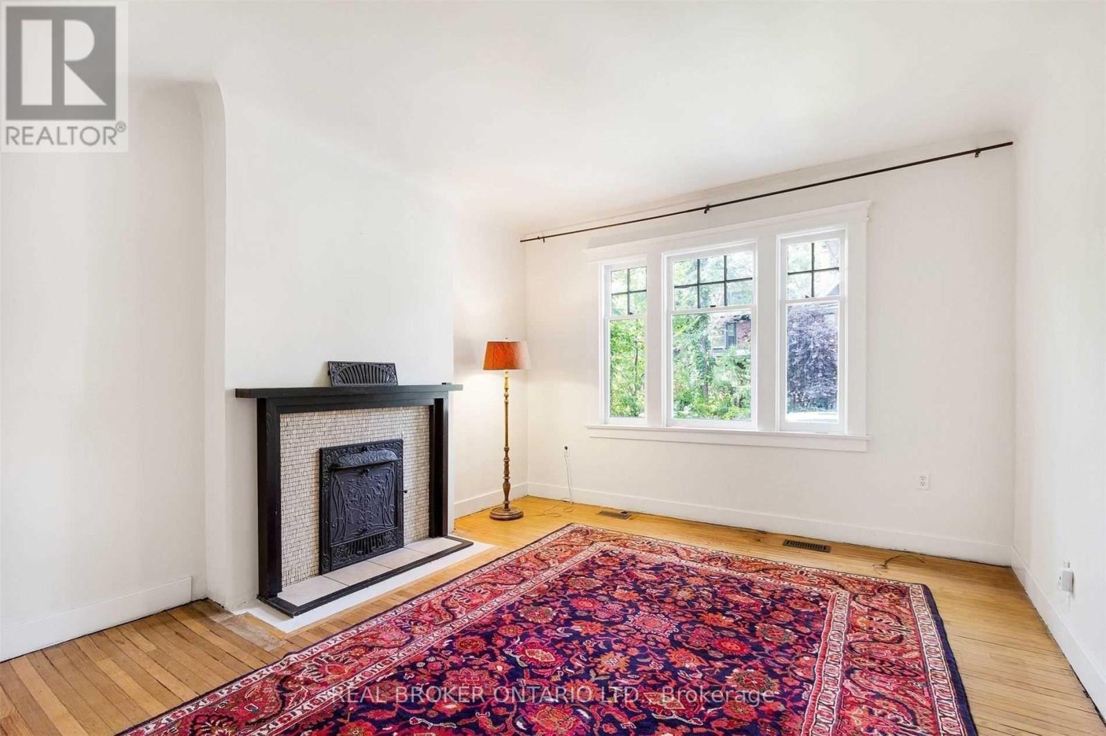 499 Palmerston Boulevard, Toronto, ON - Indoor With Fireplace