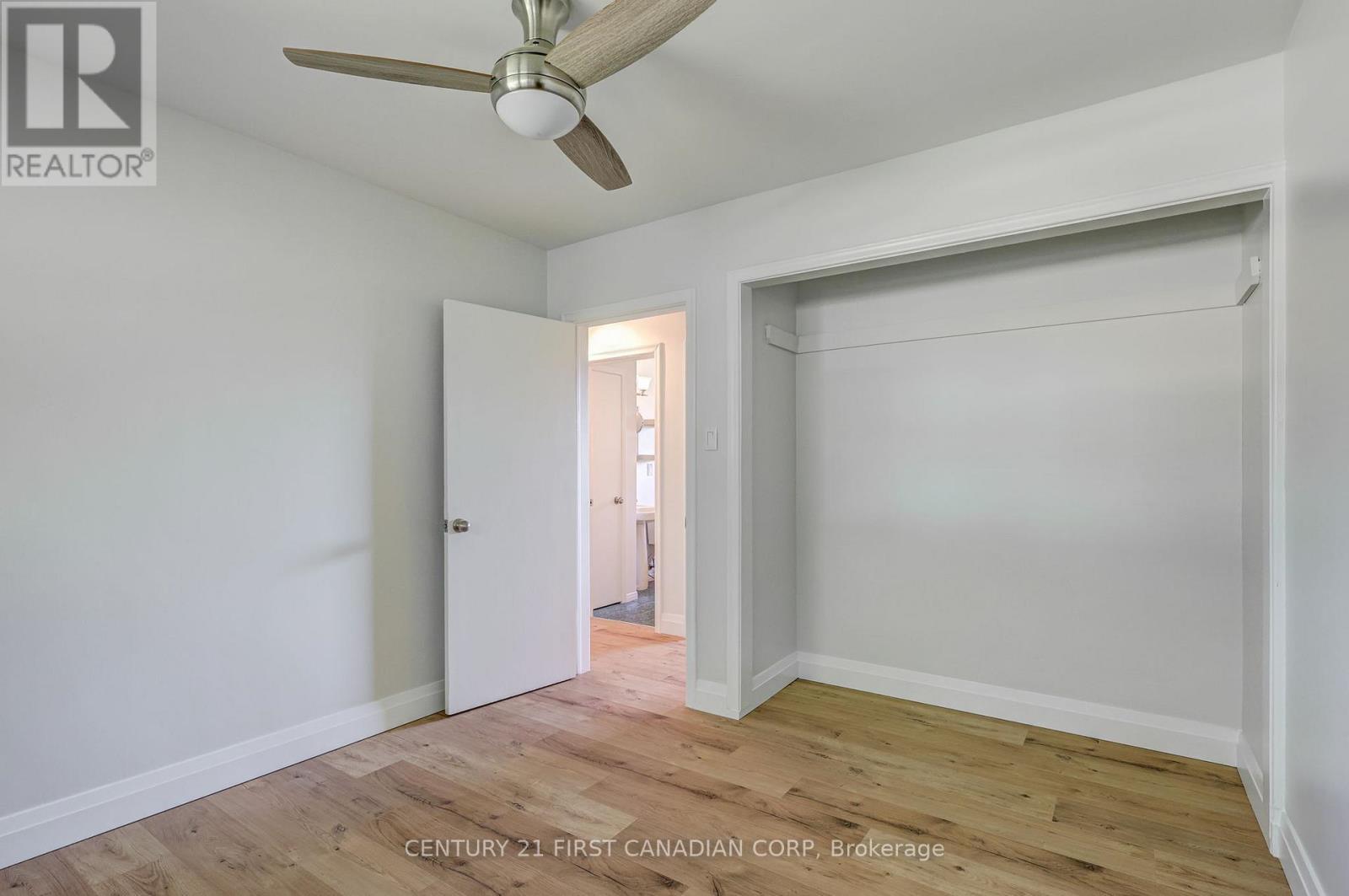 1805 Whitehall Drive, London East (East H), ON - Indoor Photo Showing Other Room