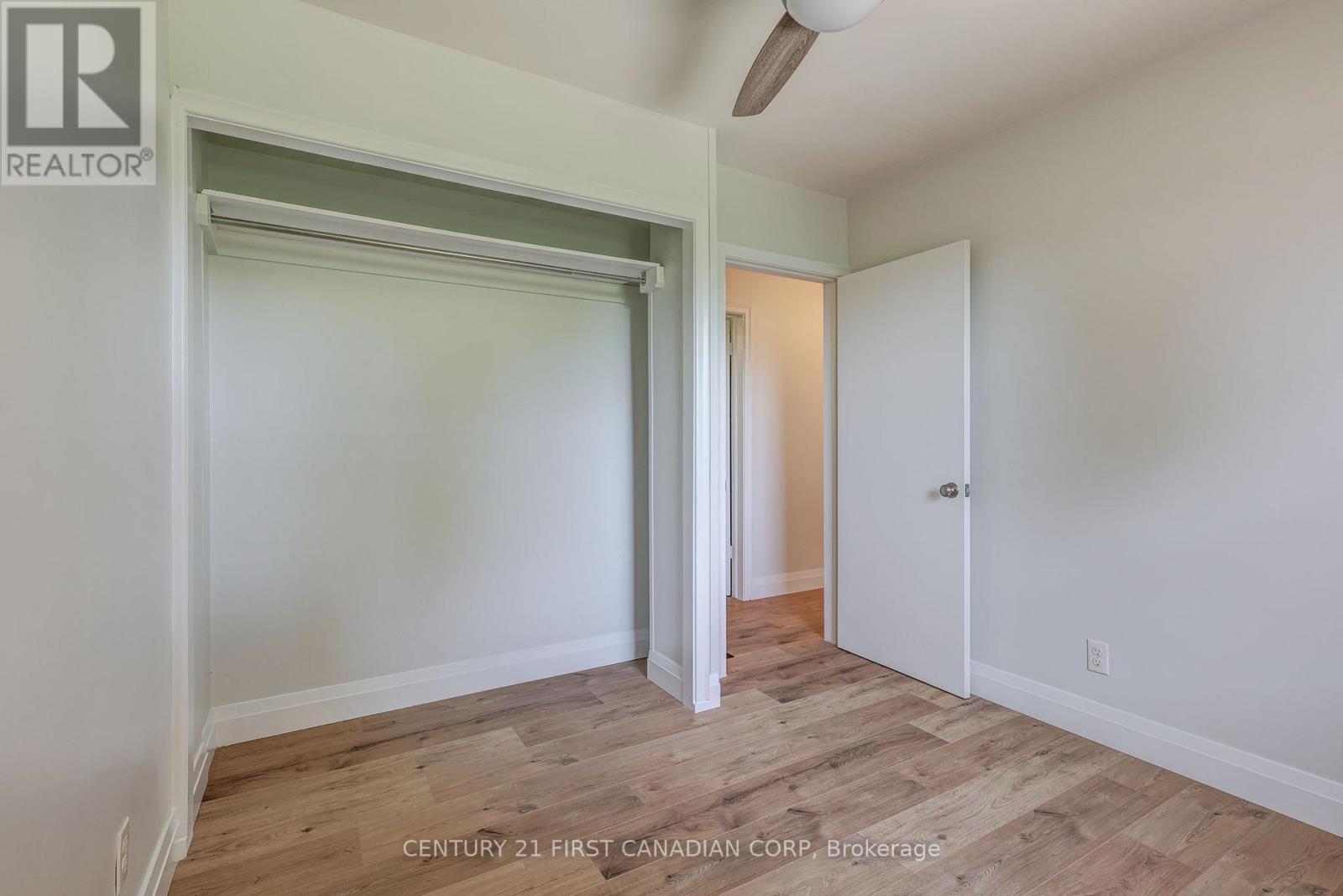 1805 Whitehall Drive, London East (East H), ON - Indoor Photo Showing Other Room