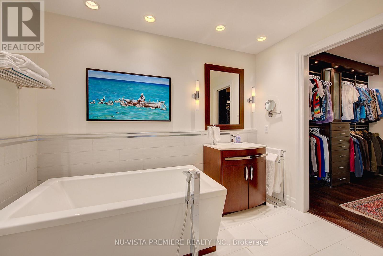 1203 - 250 Pall Mall Street, London East (East F), ON - Indoor Photo Showing Bathroom