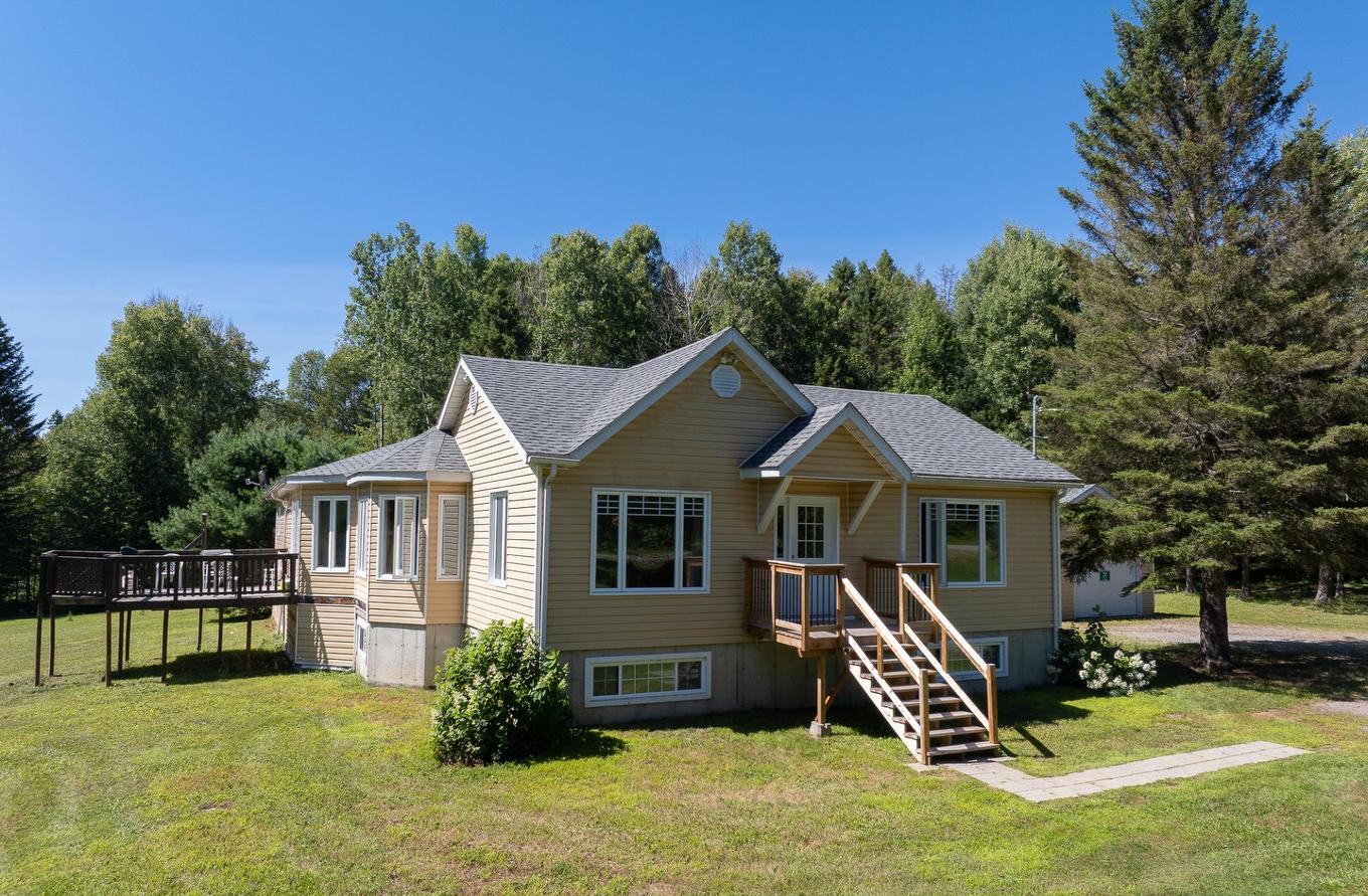 Façade - 54 Ch. Du Pont-Rouge, Grand-Remous, QC - Outdoor