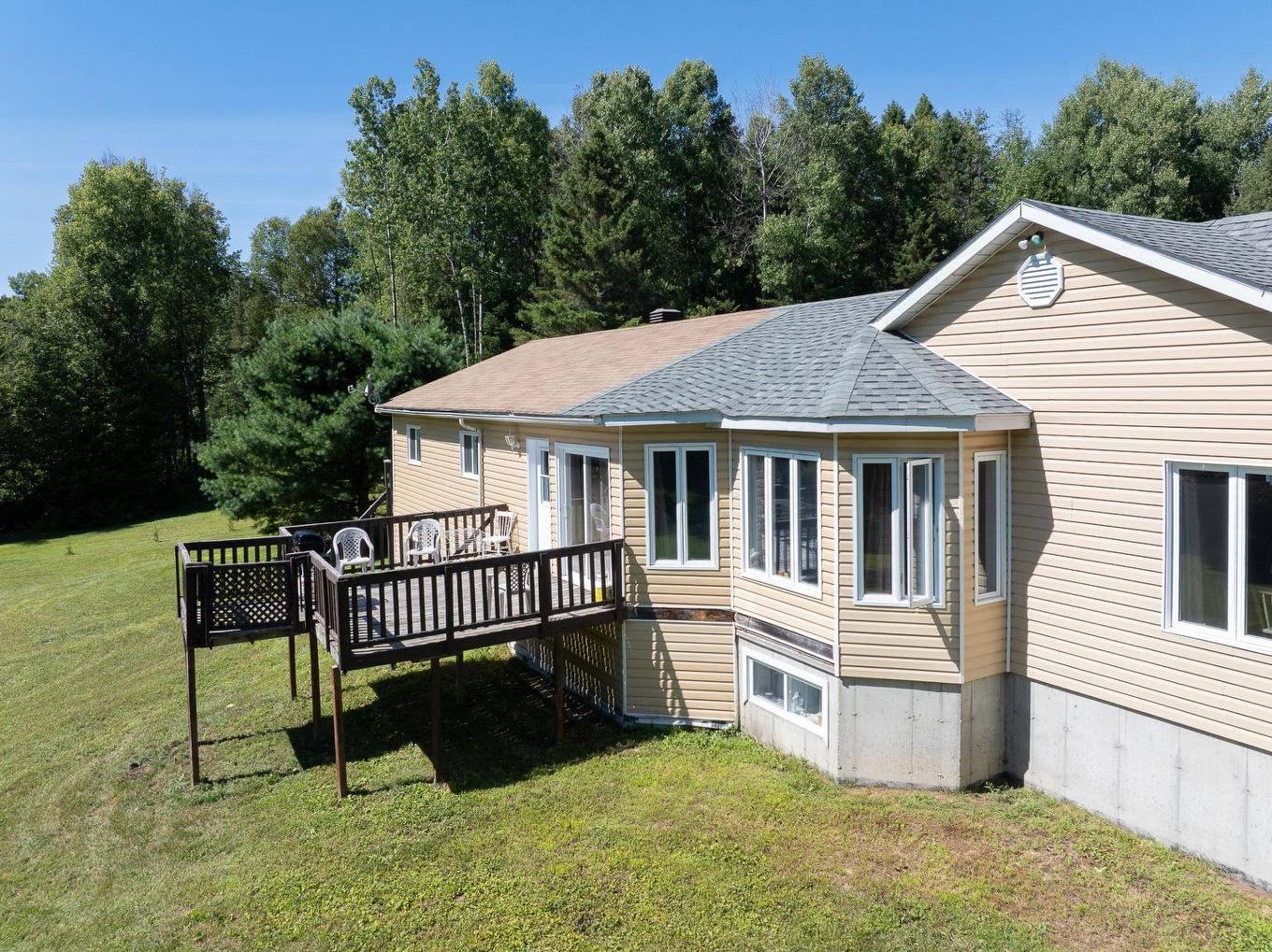 Face arrière - 54 Ch. Du Pont-Rouge, Grand-Remous, QC - Outdoor