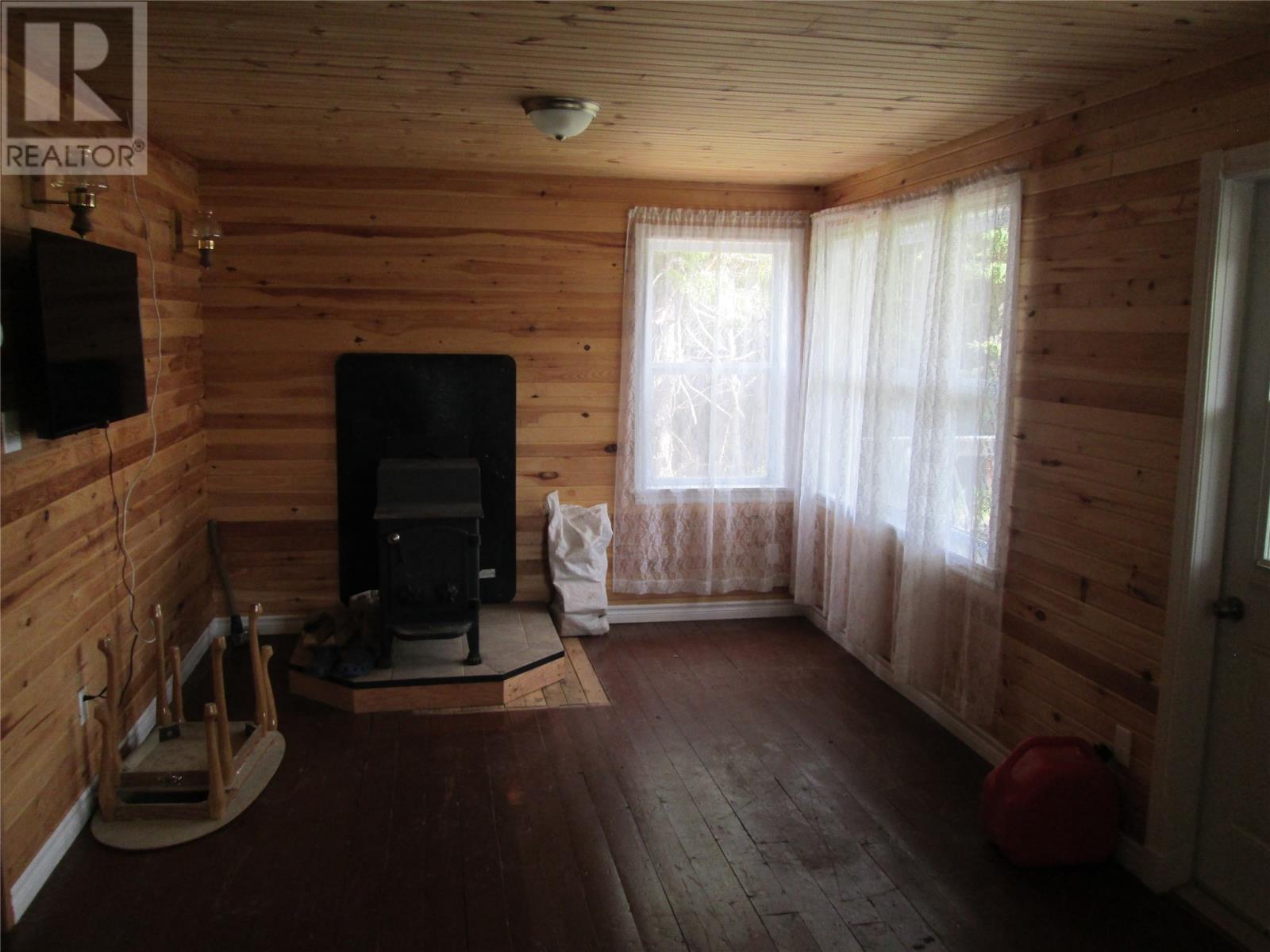 118928 Hyne'S Lake, Bay D'Espoir, NL - Indoor