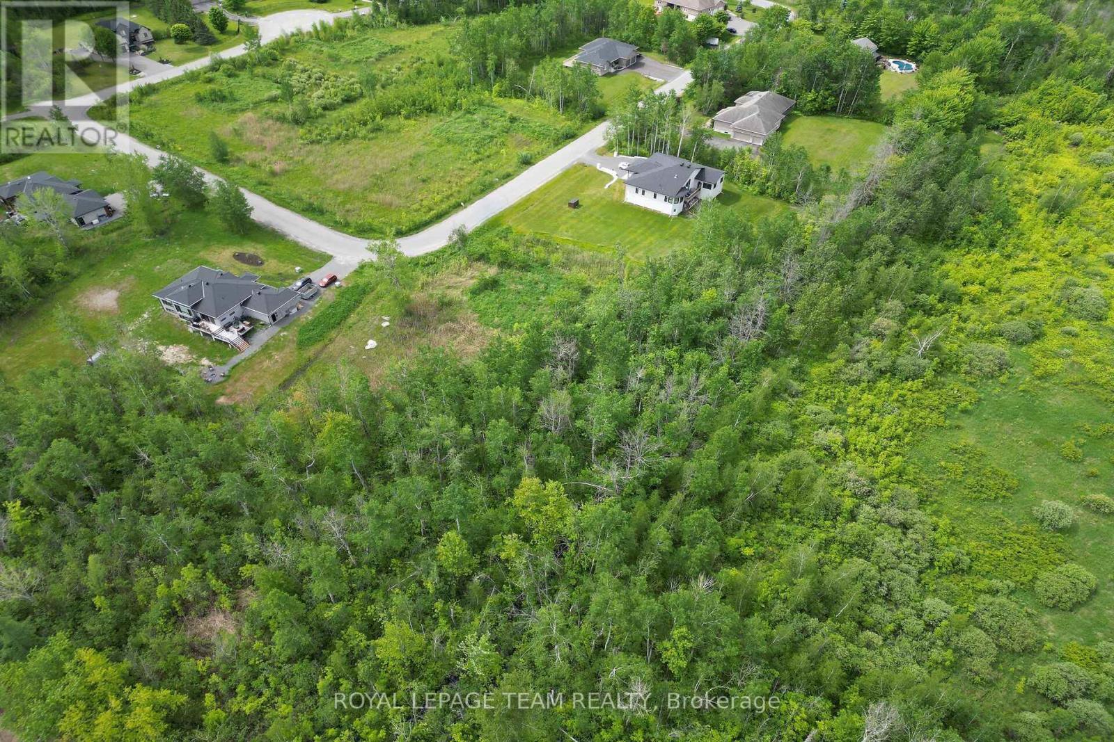 17 Rideau Crossing Crescent, North Grenville, ON