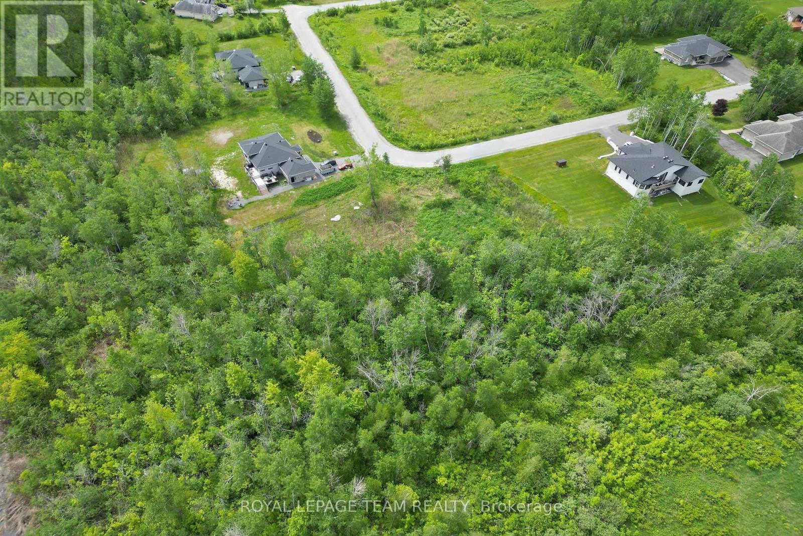 17 Rideau Crossing Crescent, North Grenville, ON