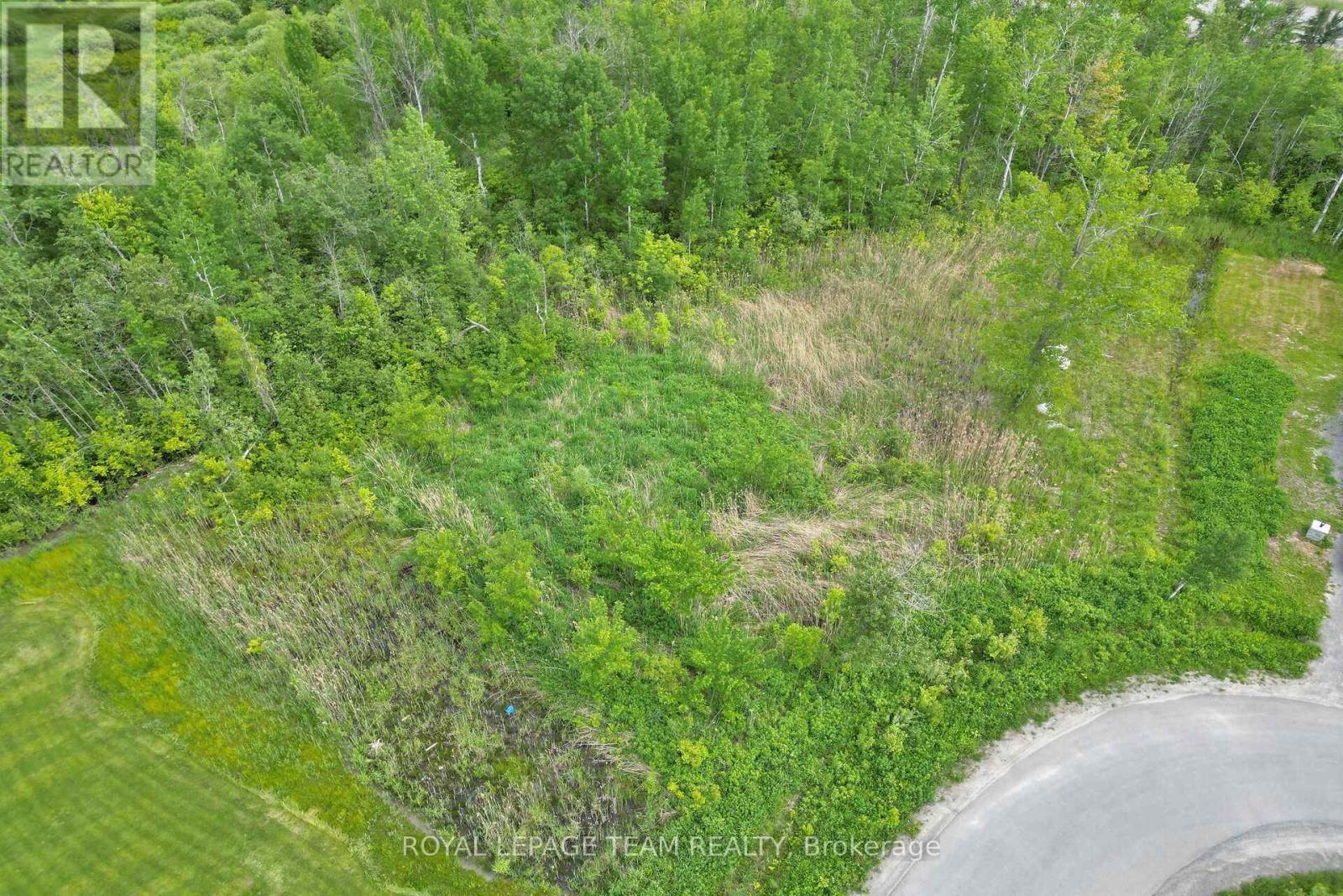 17 Rideau Crossing Crescent, North Grenville, ON